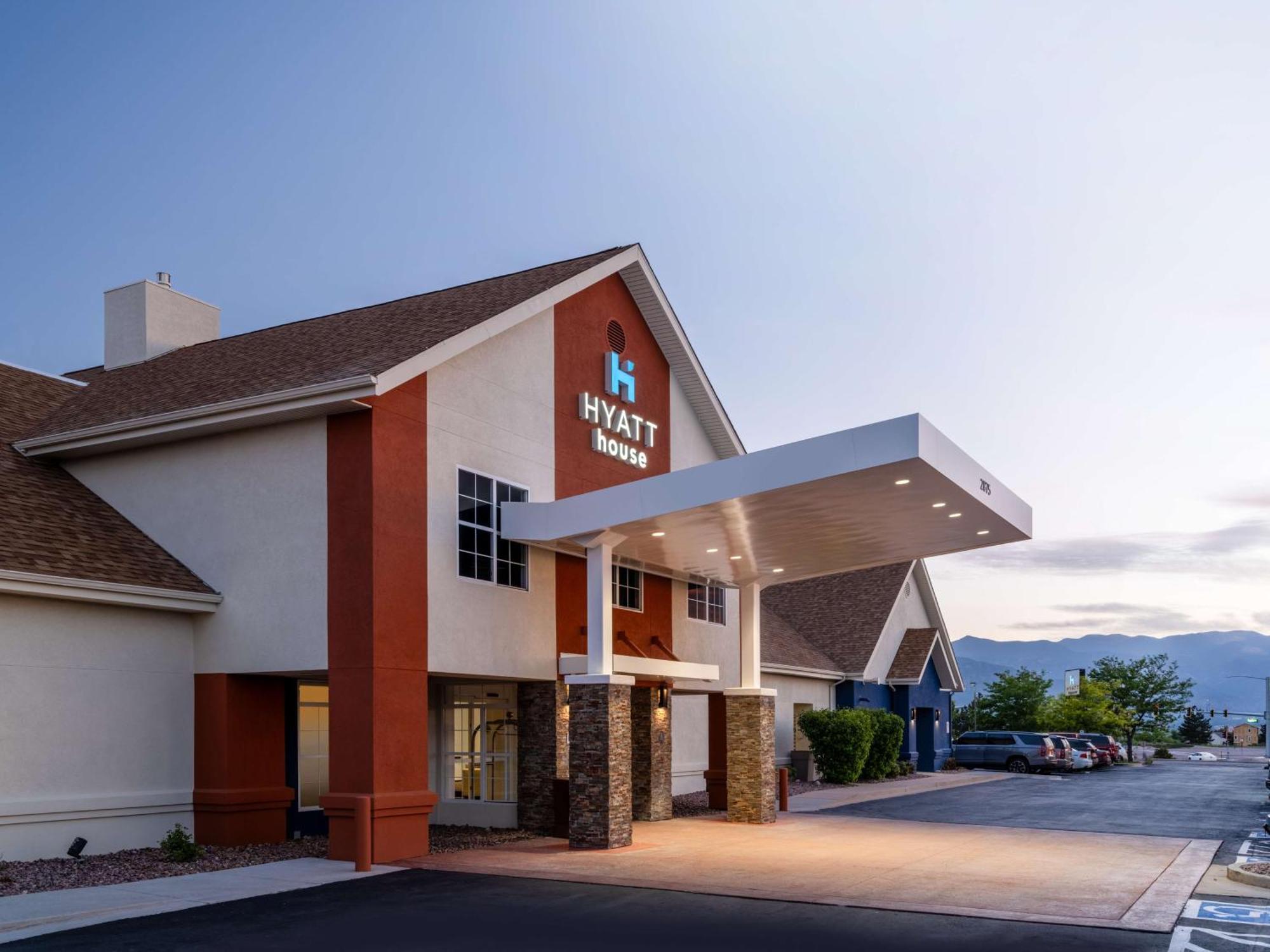 Hotel Hyatt House Colorado Springs Airport Exterior foto